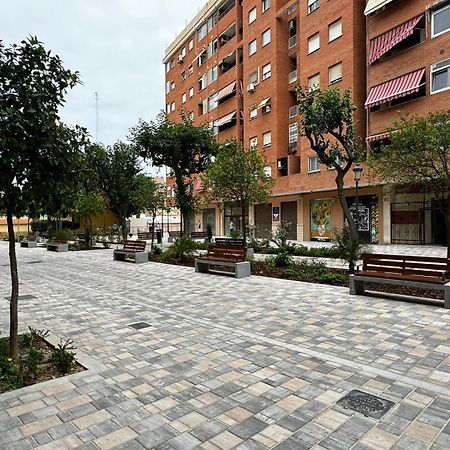 Rodrigues 15 Lejlighedshotel Valencia Eksteriør billede