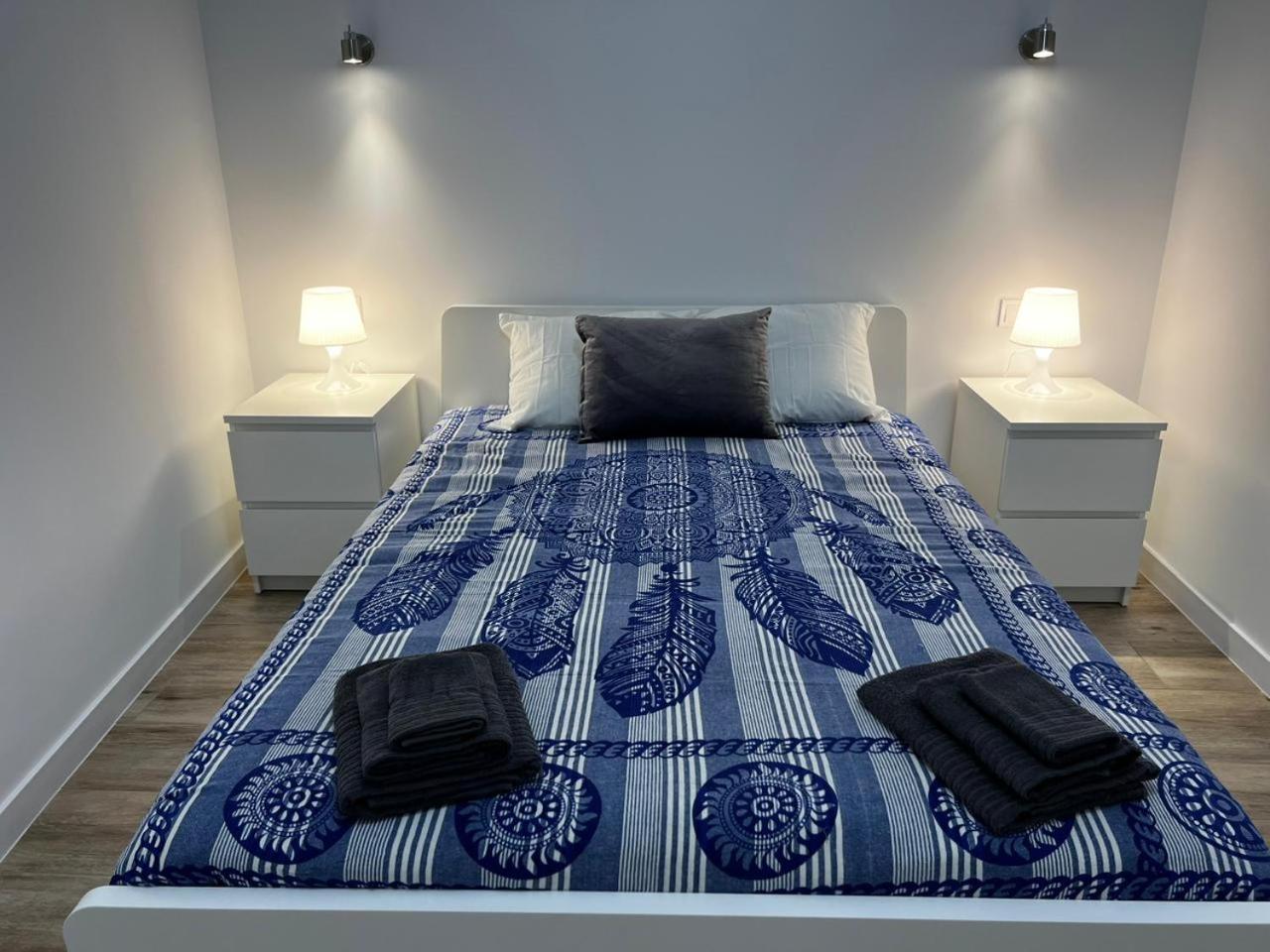 Rodrigues 15 Lejlighedshotel Valencia Eksteriør billede